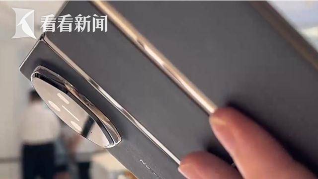 华为史上最贵手机上架！三折叠被炒至9万天价 超435万人预订