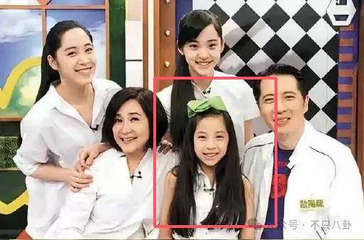 前几年还被嘲长得土,如今逆袭成大美女了?!