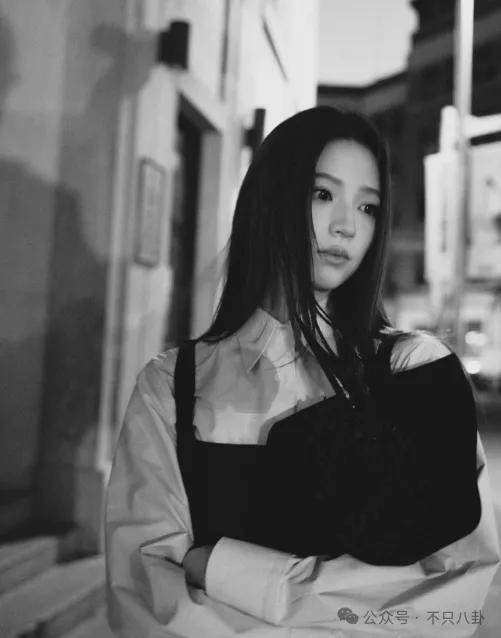 前几年还被嘲长得土,如今逆袭成大美女了?!