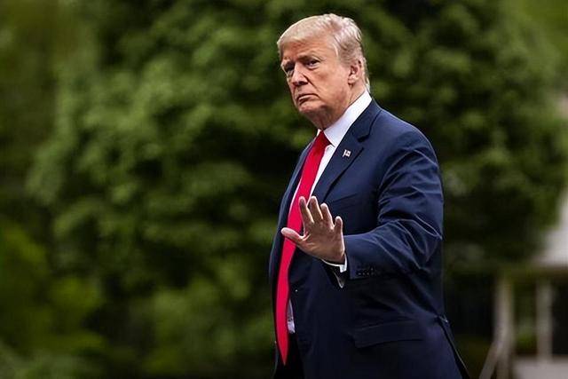 美国大选再掀波澜!最后决战将至,选票箱被烧了?