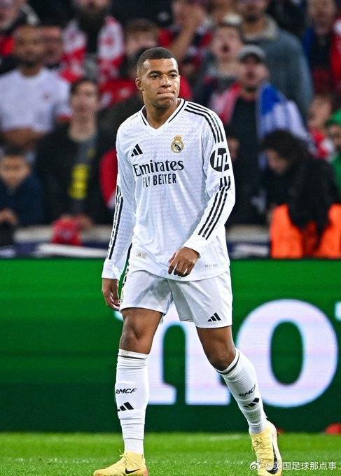 安切洛蒂确定姆巴佩是皇马表现不佳原因之一,后者不防守影响平衡