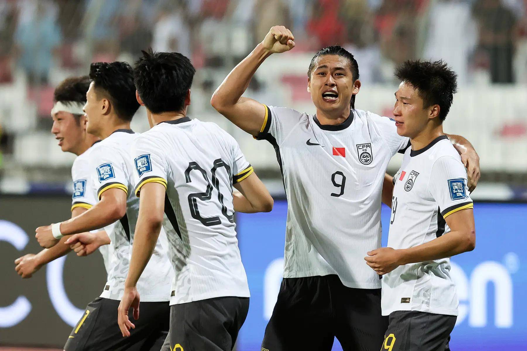 国足前瞻:再战日本拒绝惨案守住信心 放手一搏期待奇迹