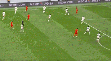 国足找到了自己的伯乐!谢文能和拜合拉木,会是球队的未来