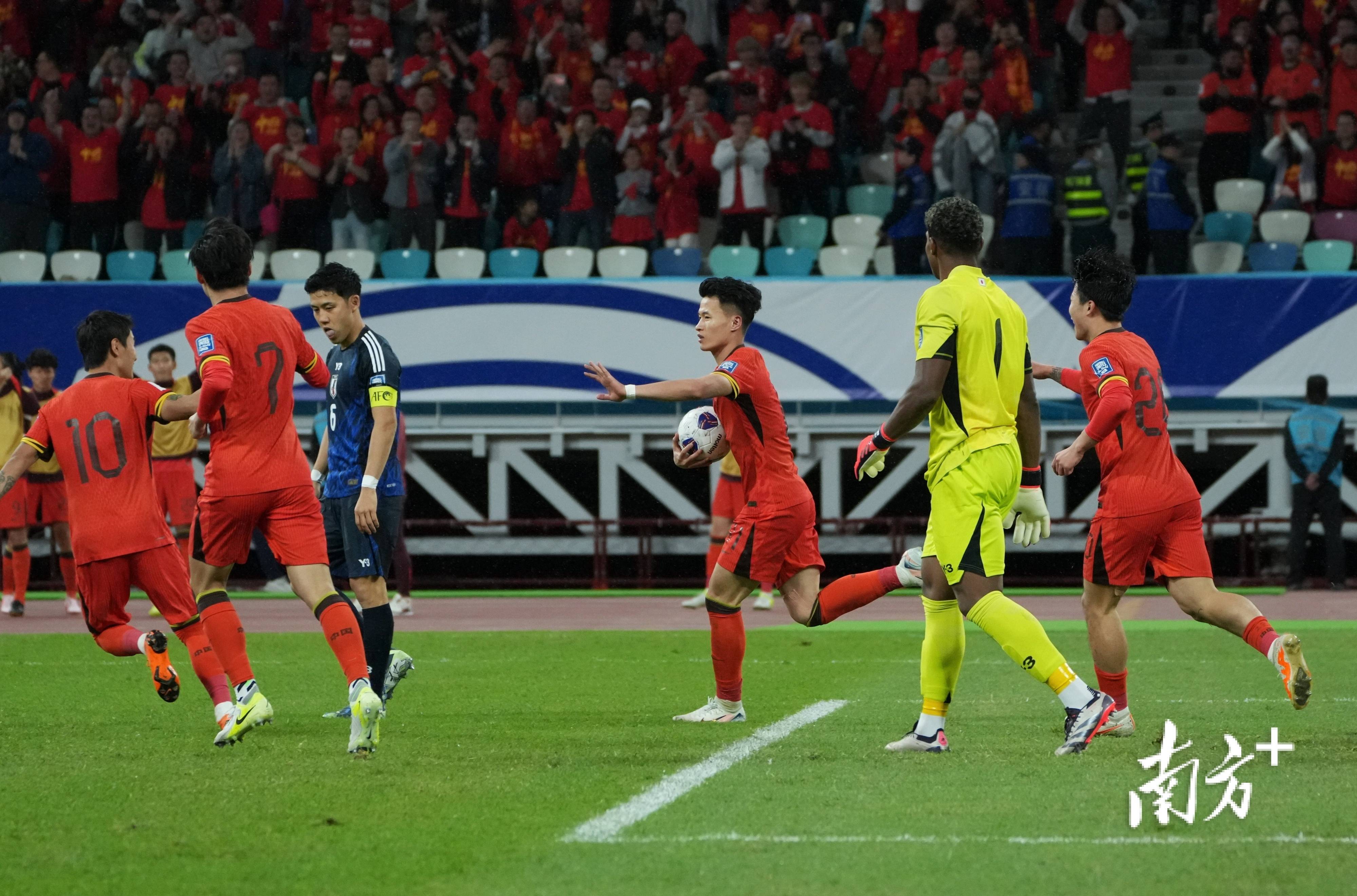 进球功臣、广东仔林良铭:后面的比赛,会一场一场去拼