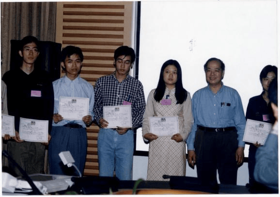 李政道骨灰今天归葬苏州东山,与挚爱夫人永相伴!