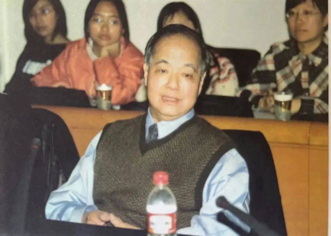 李政道骨灰今天归葬苏州东山,与挚爱夫人永相伴!