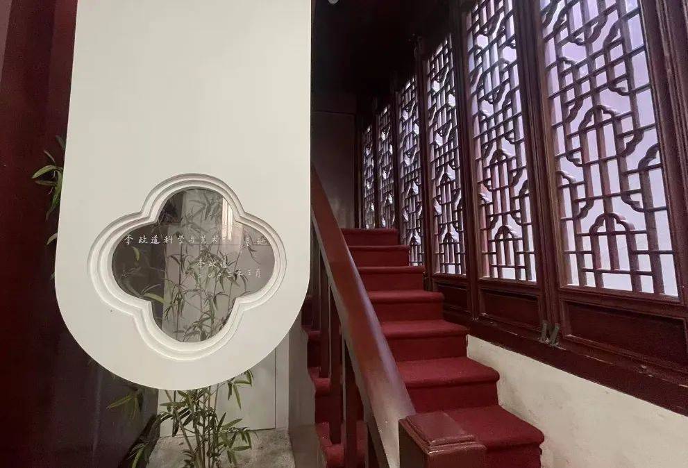 李政道骨灰今天归葬苏州东山,与挚爱夫人永相伴!