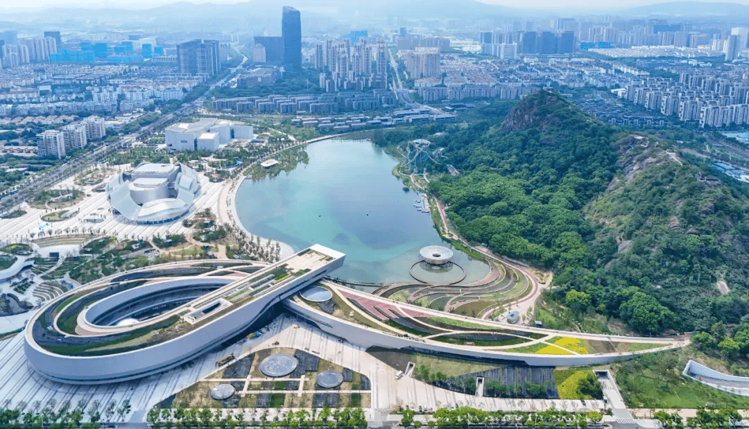 李政道骨灰今天归葬苏州东山,与挚爱夫人永相伴!