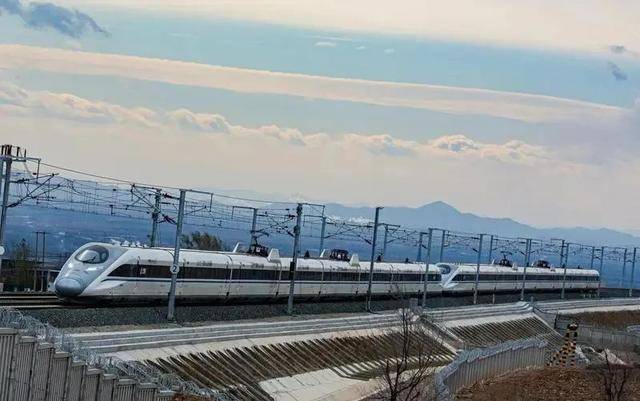 太原到呼和浩特约2.5小时！集大原高铁今年年底开通