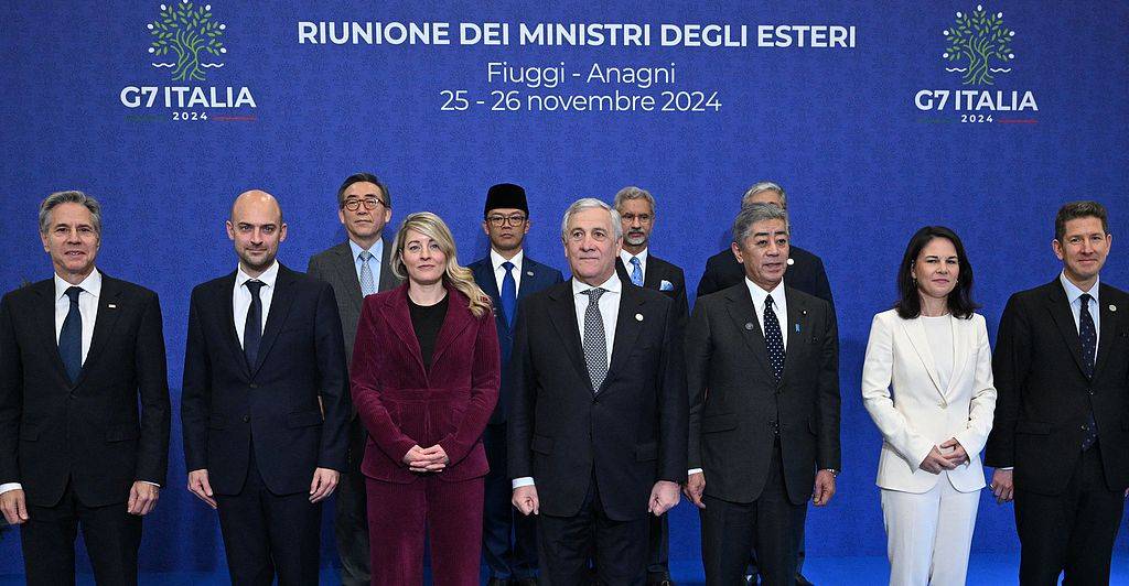 最后时间将至!中方即将断供,美西方彻底急了,7国求中方高抬贵手!