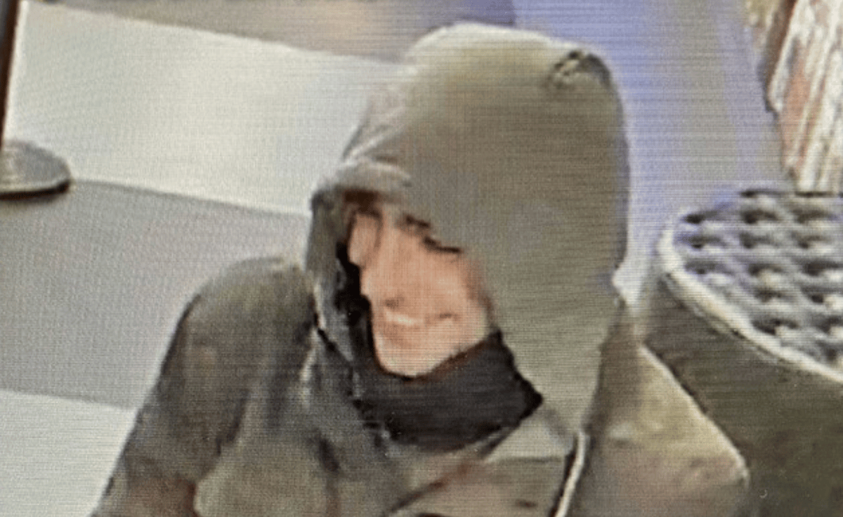 枪杀美国保险巨头公司CEO的嫌疑人落网,家境好,毕业于宾大