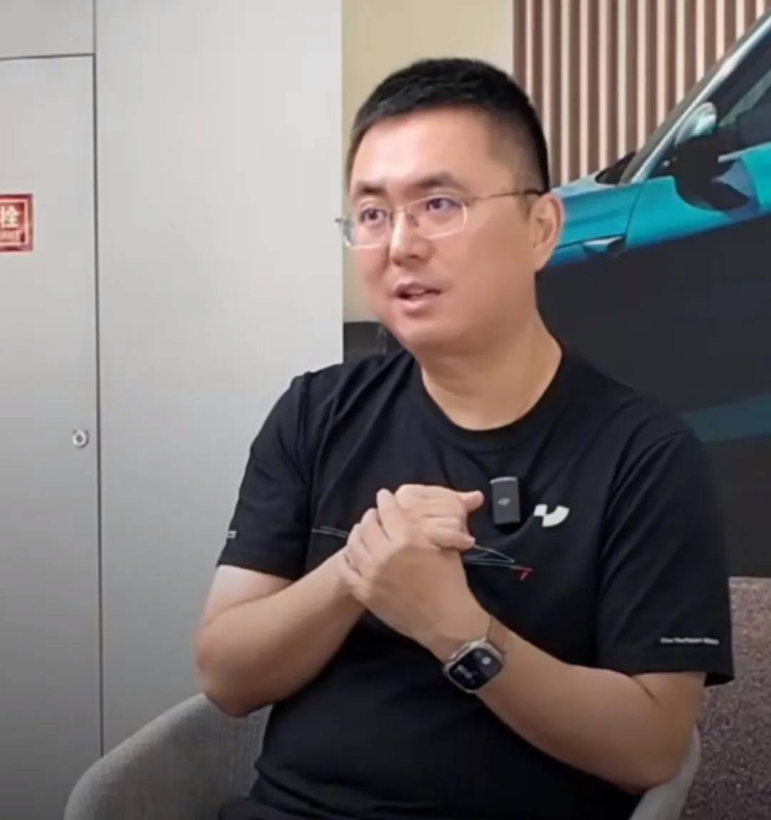 百度和吉利将为极越员工缴纳11月社保