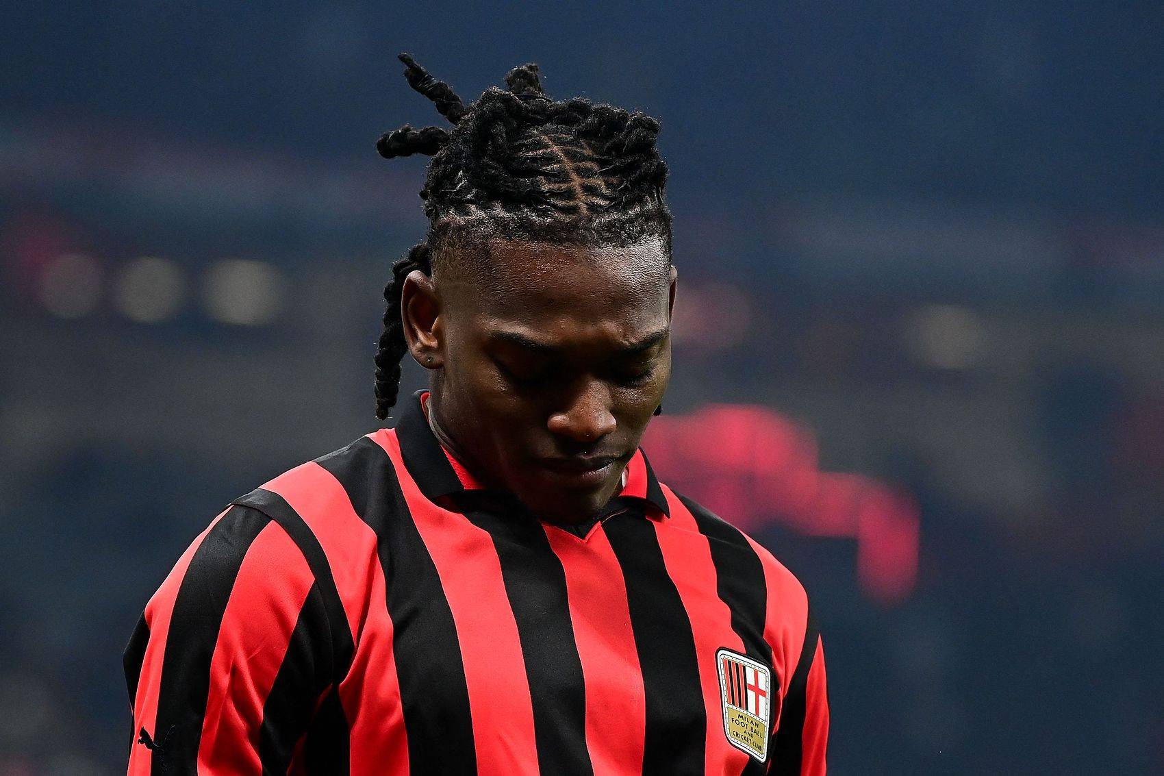 意甲-莫拉塔失良机AC米兰0-0热那亚 红黑军125年周年庆闷平