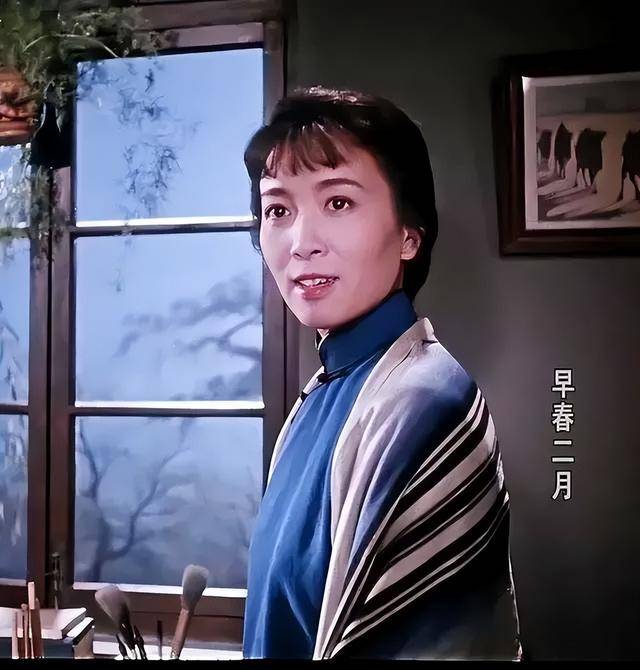 著名表演艺术家谢芳今天凌晨逝世，走前与家人说“我困了”
