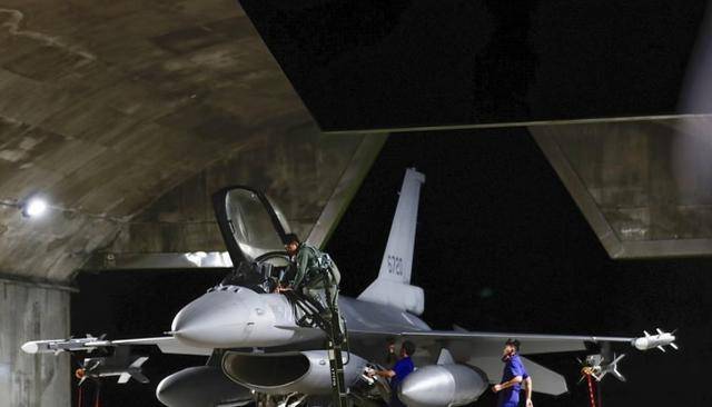 外媒曝光解放军利器：打击误差不超1米，台当局多年计划成泡影