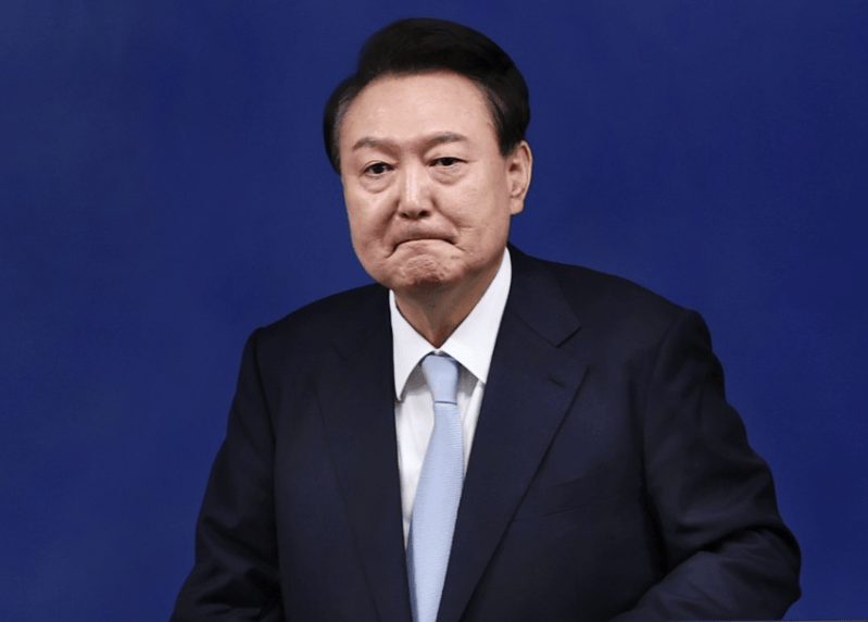 外媒:谈及韩国政治风波,特朗普打趣称“都说我混乱,但看看韩国吧”