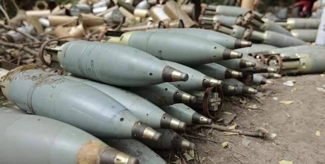 “屠村行动”打响!白人雇佣军扫射平民,临走给俄军留下一面旗帜