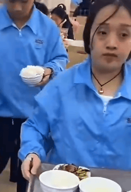 公司辟谣“黑眼圈女孩被开除”，疑当事人怒斥“拿他人头像直播有意思吗？”律师解读