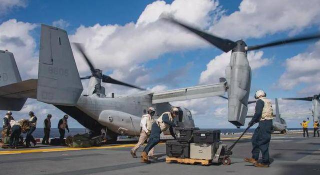 随时做好战斗准备！美军3艘战舰“堵门”，台名嘴两字道出结局