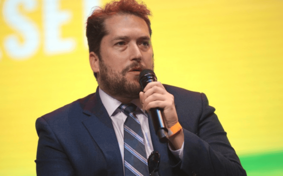 重磅消息!赖清德突然宣布,台湾地区放弃“反攻”,从此不打过来了?