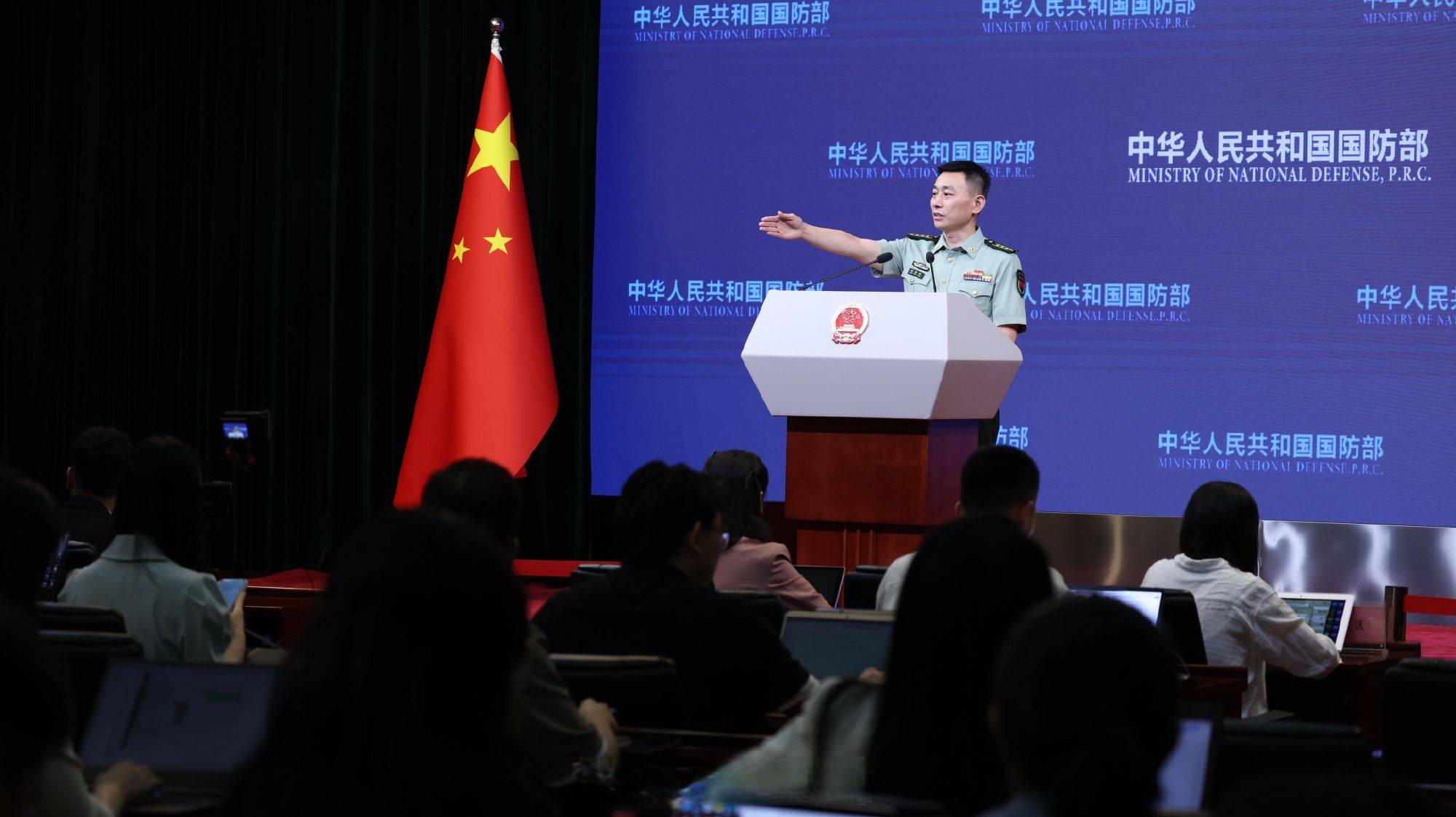 越界就打,绝不留情!日本这次真闹大了,国防部的表态很不寻常