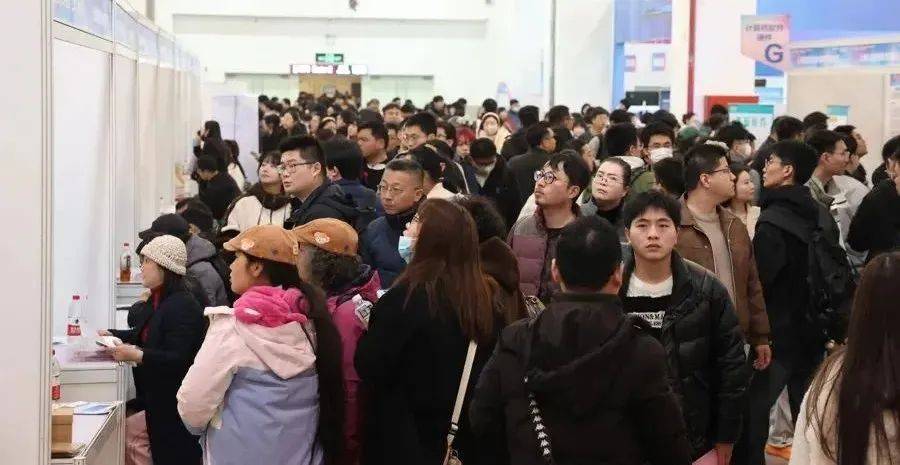 严重缺人!实习生也月入过万,广州多公司抢人