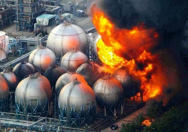 乌克兰“末日计划”曝光:若战败就引爆核电站,拉着俄欧同归于尽