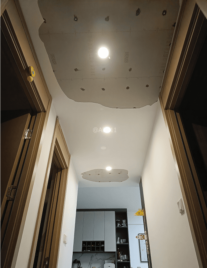 “深更半夜，又掉一大块下来”！广东一小区业主怒了