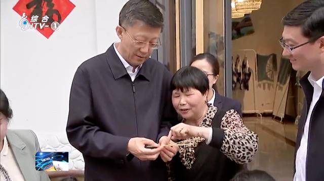 假期调研，杭州市委书记刘非赴嘉兴南湖瞻仰红船