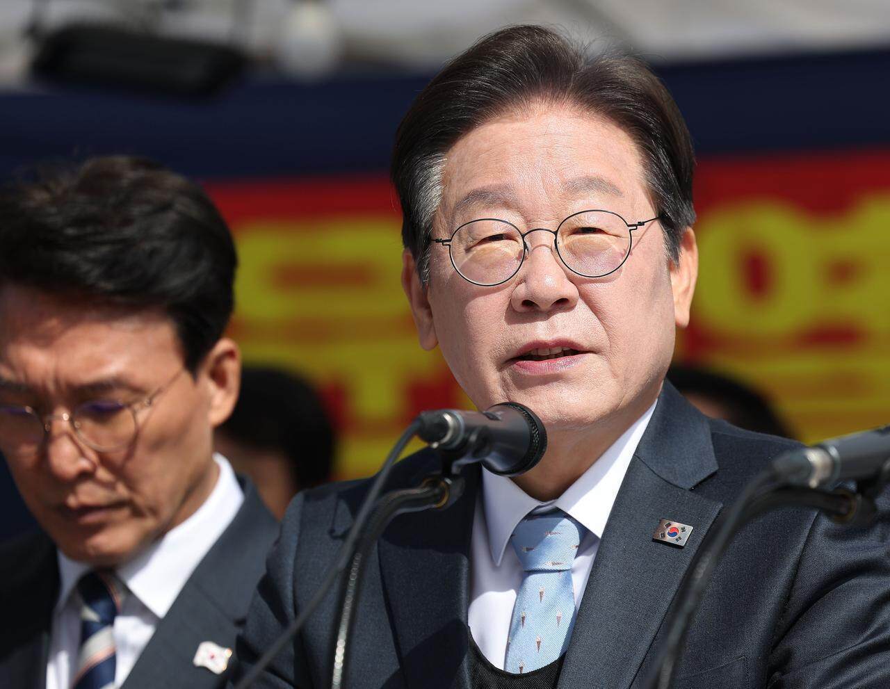 早安!世界丨巴基斯坦向联合国“状告”印度,古特雷斯愿斡旋;美以一天空袭也门48次