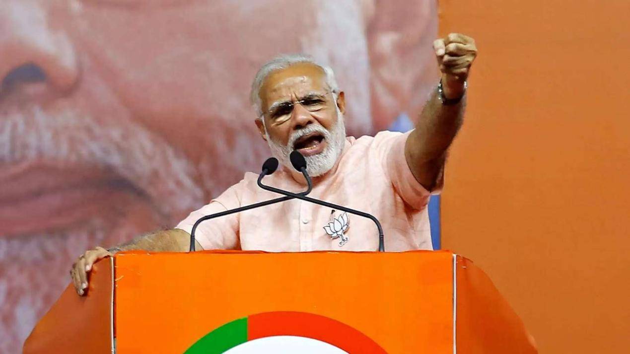 “红线”被突破!就在刚刚,巴基斯坦通告全国,130枚导弹蓄势待发