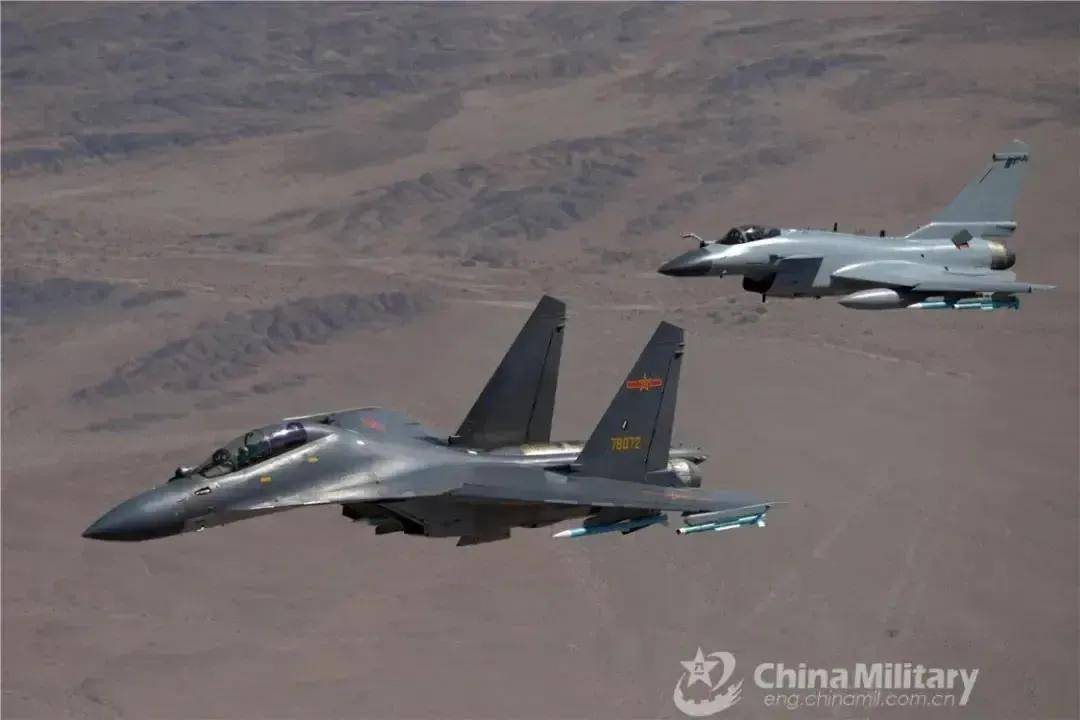 央视终于发声！歼-10CE首次海外建功，透露哪些信息？