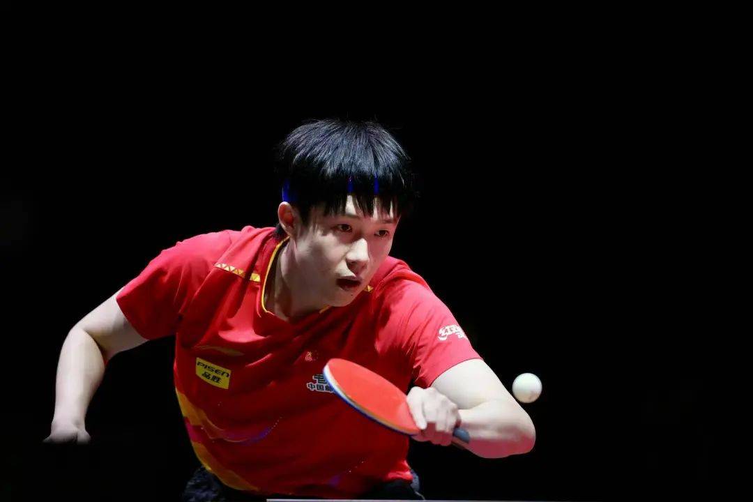 王楚钦、梁靖崑、王艺迪、陈幸同、石洵瑶率先晋级16强 | 多哈世乒赛单打