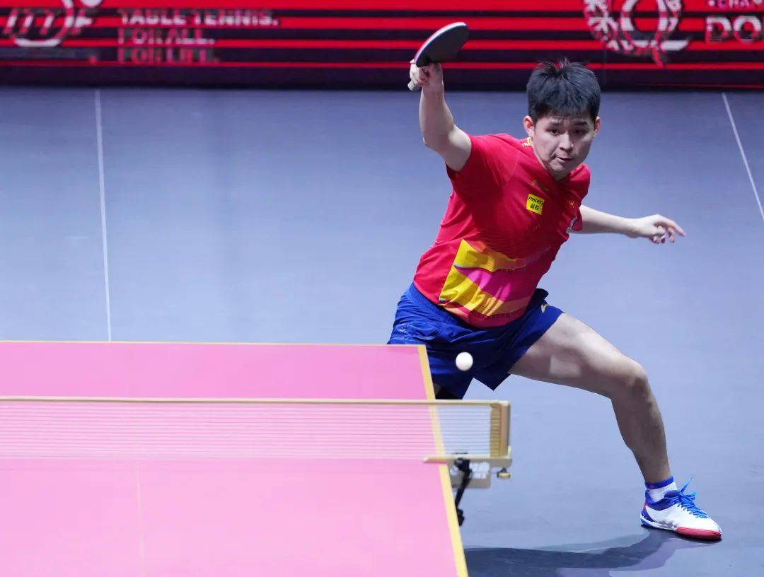 王楚钦、梁靖崑、王艺迪、陈幸同、石洵瑶率先晋级16强 | 多哈世乒赛单打