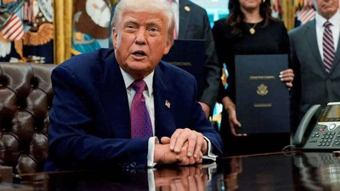 特朗普指责中国违约热潮终破：中方四点回应直击要害，他们究竟谁在违背共识？