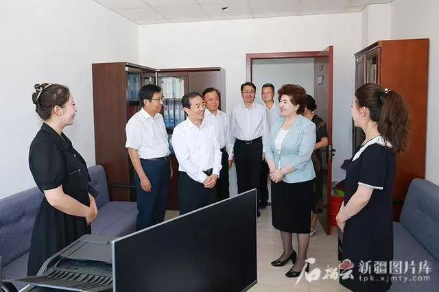 新疆维吾尔自治区党委书记陈小江，走访调研
