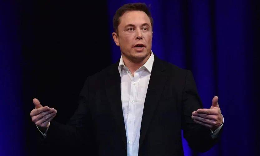 马斯克聪明反被聪明误,自立“美国党”犯了大错,特朗普不会放过他