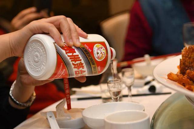 飞天茅台离1499元，越来越近