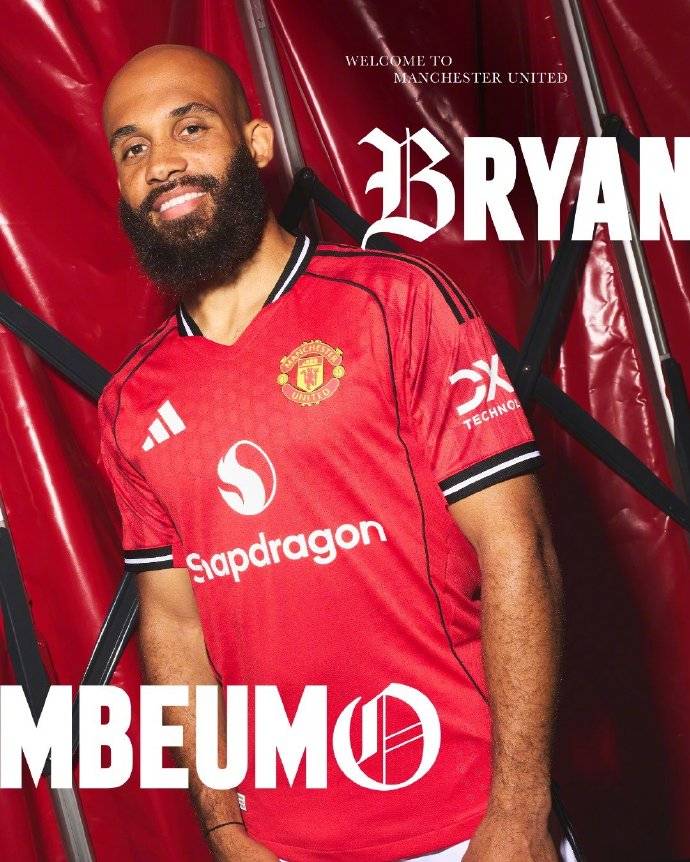 官宣！曼联签下25岁前锋姆贝莫 转会费总价7100万镑