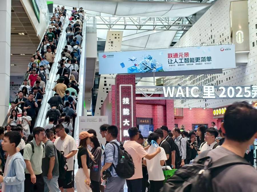 AI的战场年轻人“集结”,敢想敢拼乘风破浪