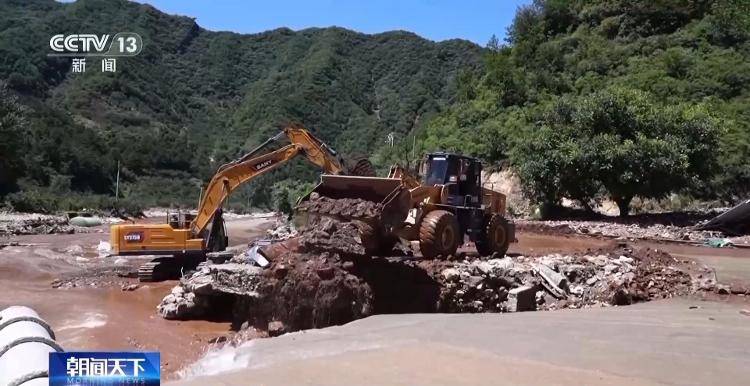 70个小时 河北兴隆抢通三个失联村的“生命通道”