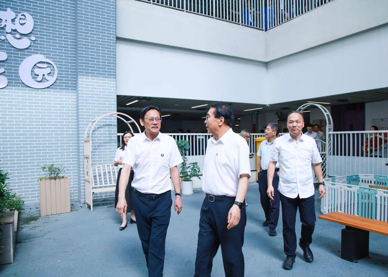 “国宝级”科学家空降!白春礼院士为中科附高师生揭秘中国深海科技