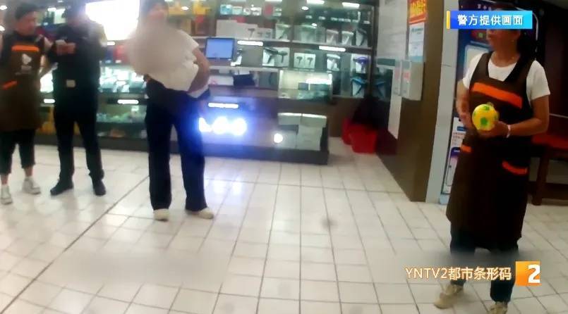 不是段子！爸爸带娃玩自己睡着了！一觉醒来，孩子呢？