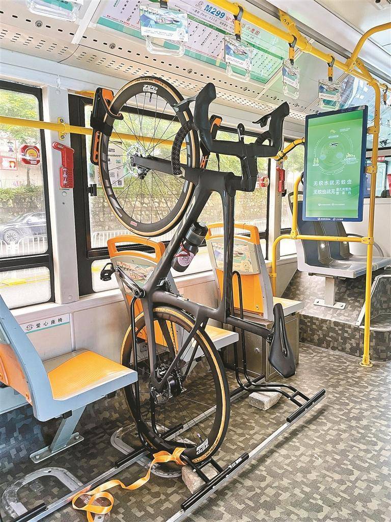 自行车也有“公交专车”了 深圳巴士集团推出4条骑行友好固定线路，并提供团体预约定制专车