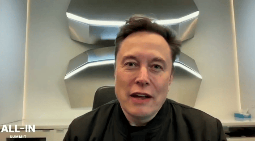 马斯克：美国政府无可救药