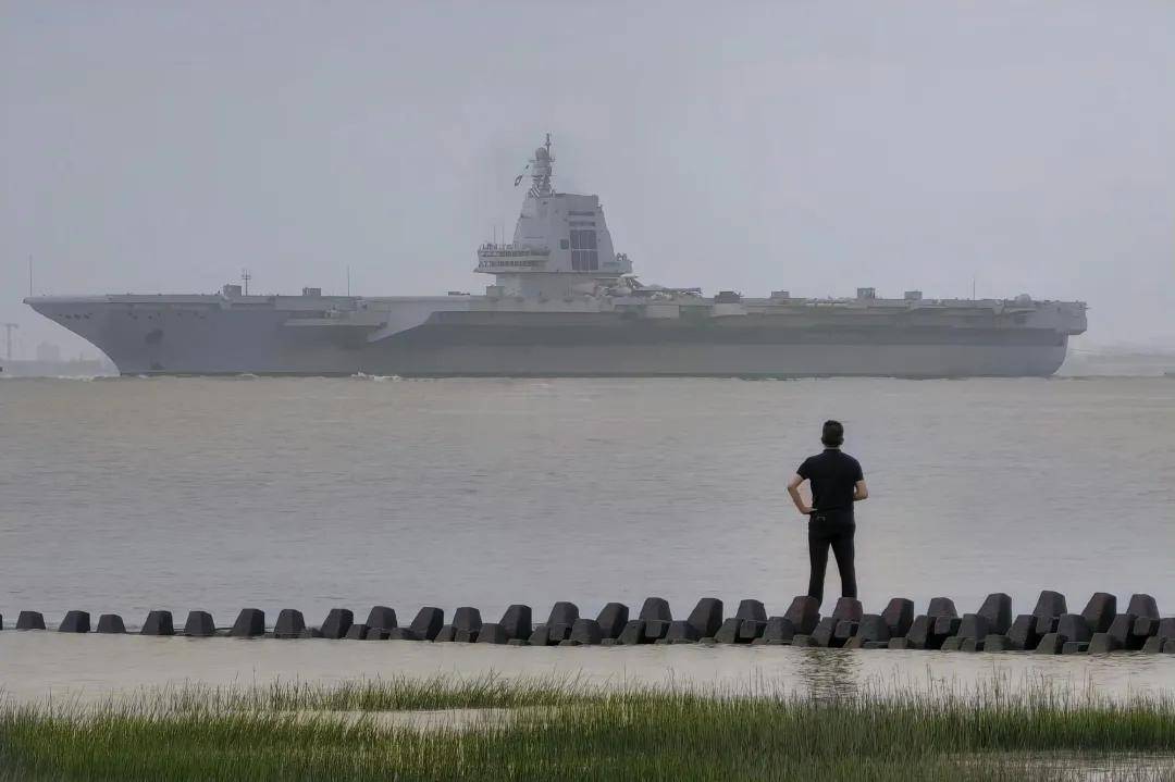 马院士8年前预言成真！福建舰电磁弹射歼-35成功，领先美国多少？