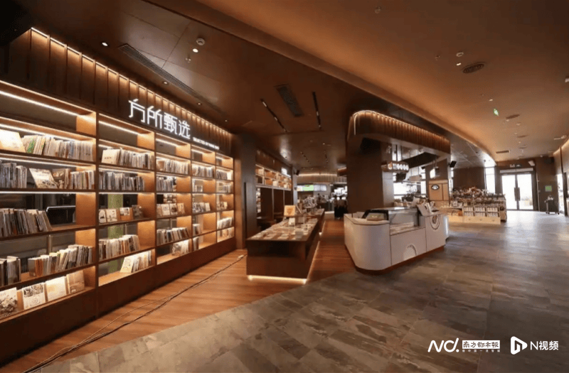 全国首店撤出深圳海岸城！茶饮巨头遭转型阵痛