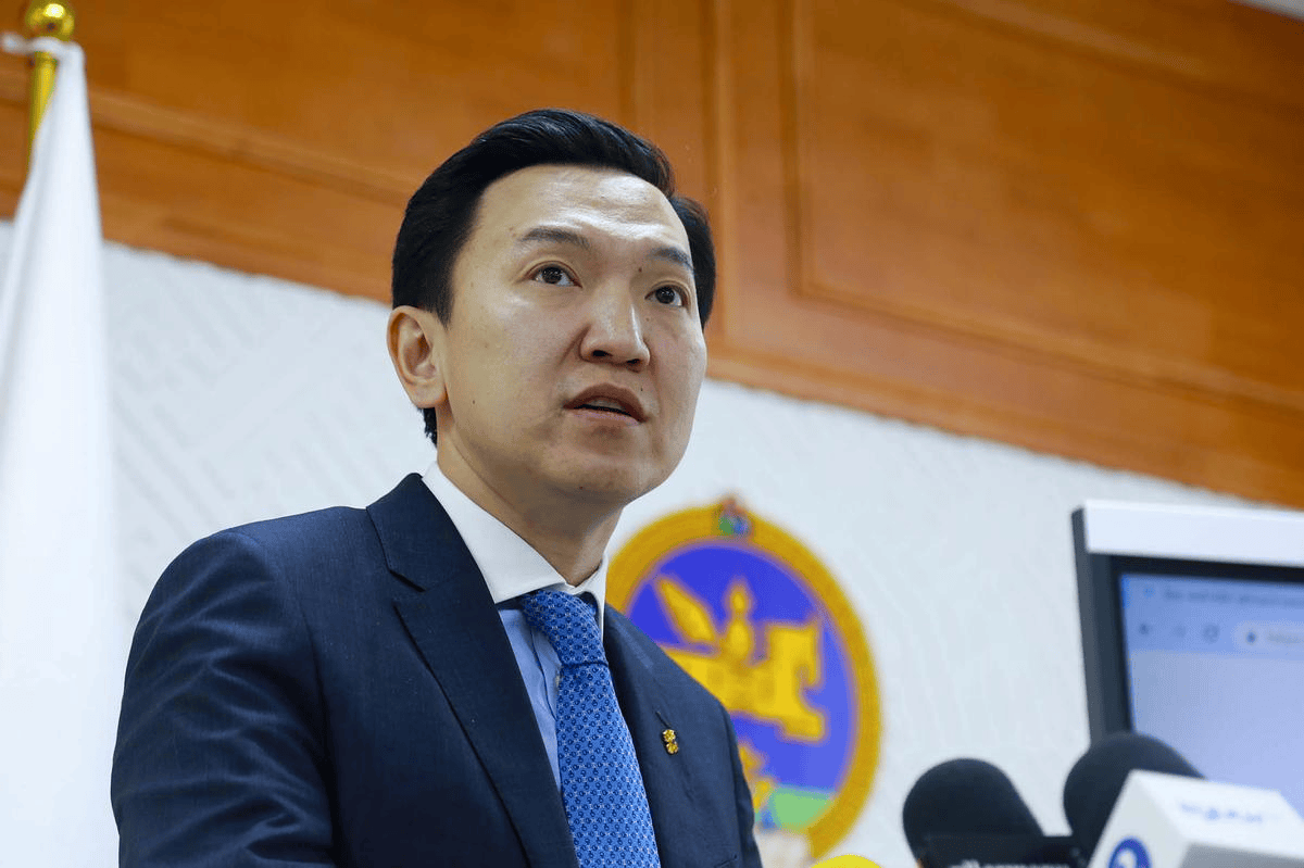 中方邻国政坛“变天”！访华归来的蒙古议长，直接接任总理